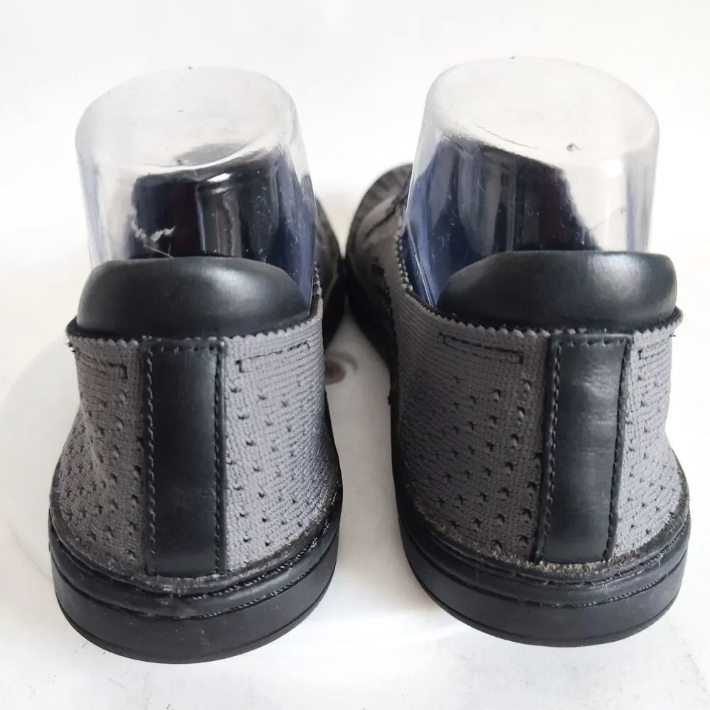 UGG comfortable classic